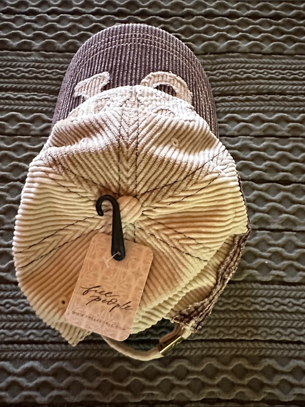 Free People Hollie Varaity Ivory & Brown Corduroy Baseball Cap with '84' Patch - Picture 8 of 15